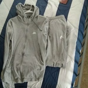 Nike sweatsuit